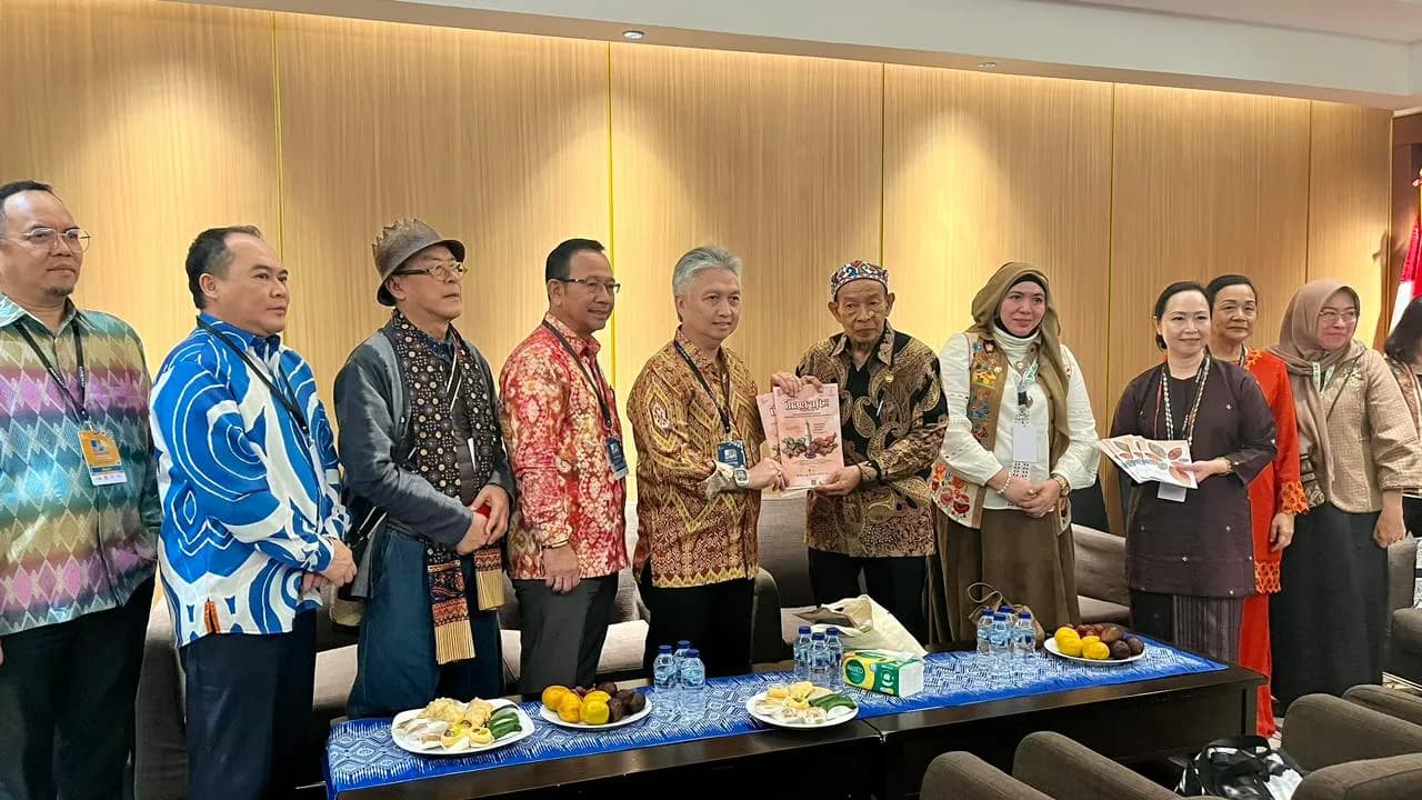 Road to INACRAFT Festival 2026 di Yogyakarta Dibahas Bersama Menteri Pelancongan Sarawak